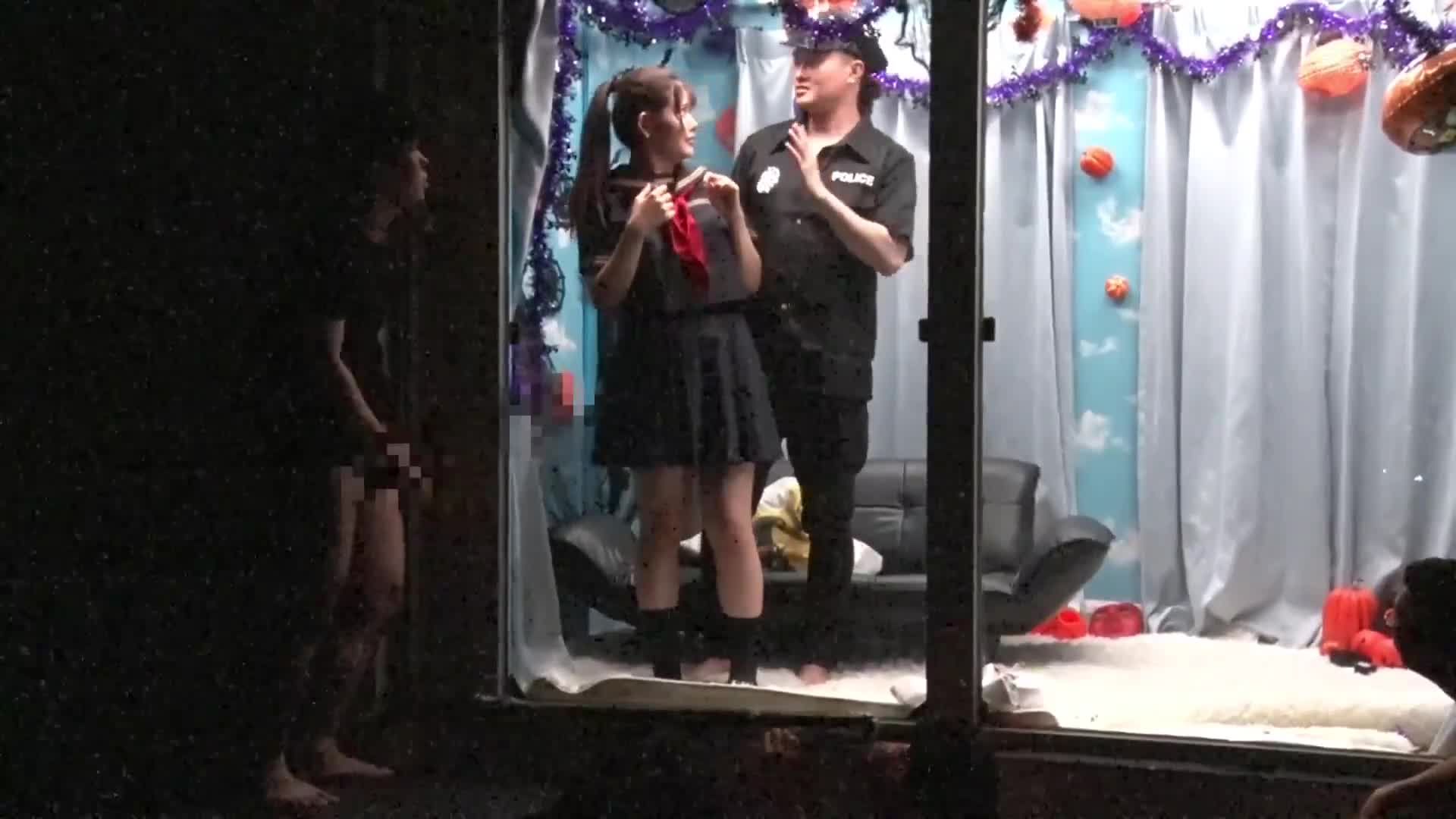 逆転マジックミラー号 渋谷ハロウィン編 「コスプレ女子さくらのSEXをナマで見たくないですか？」大人数に見られているとは知らずに激イキ姿を大胆に披露！ - AV大平台 - 中文字幕，成人影片，AV，國產，線上看